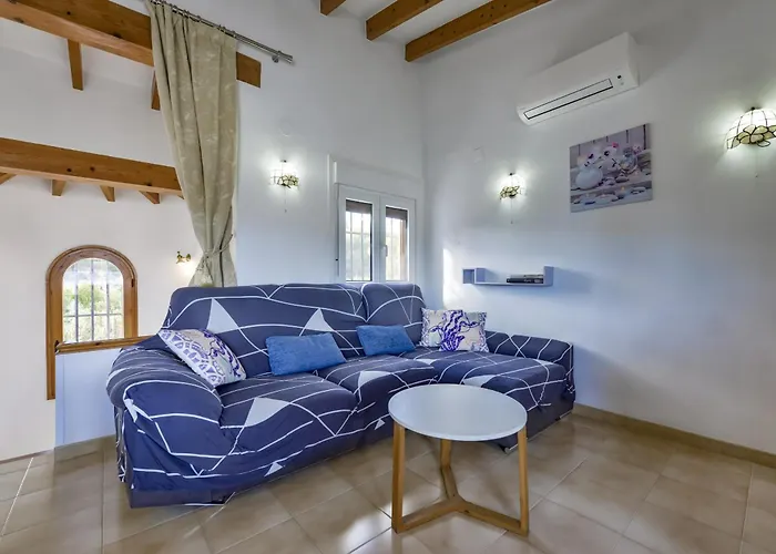 Rafol - Con Piscina Comunitaria Y Tenis Comunitario *